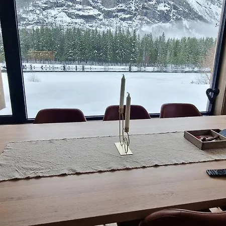 בית נופש With Dock By Otra In Setesdal Langerd