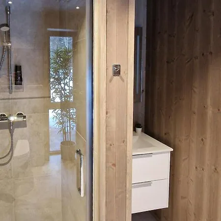 With Dock By Otra In Setesdal Casa de Férias Bygland